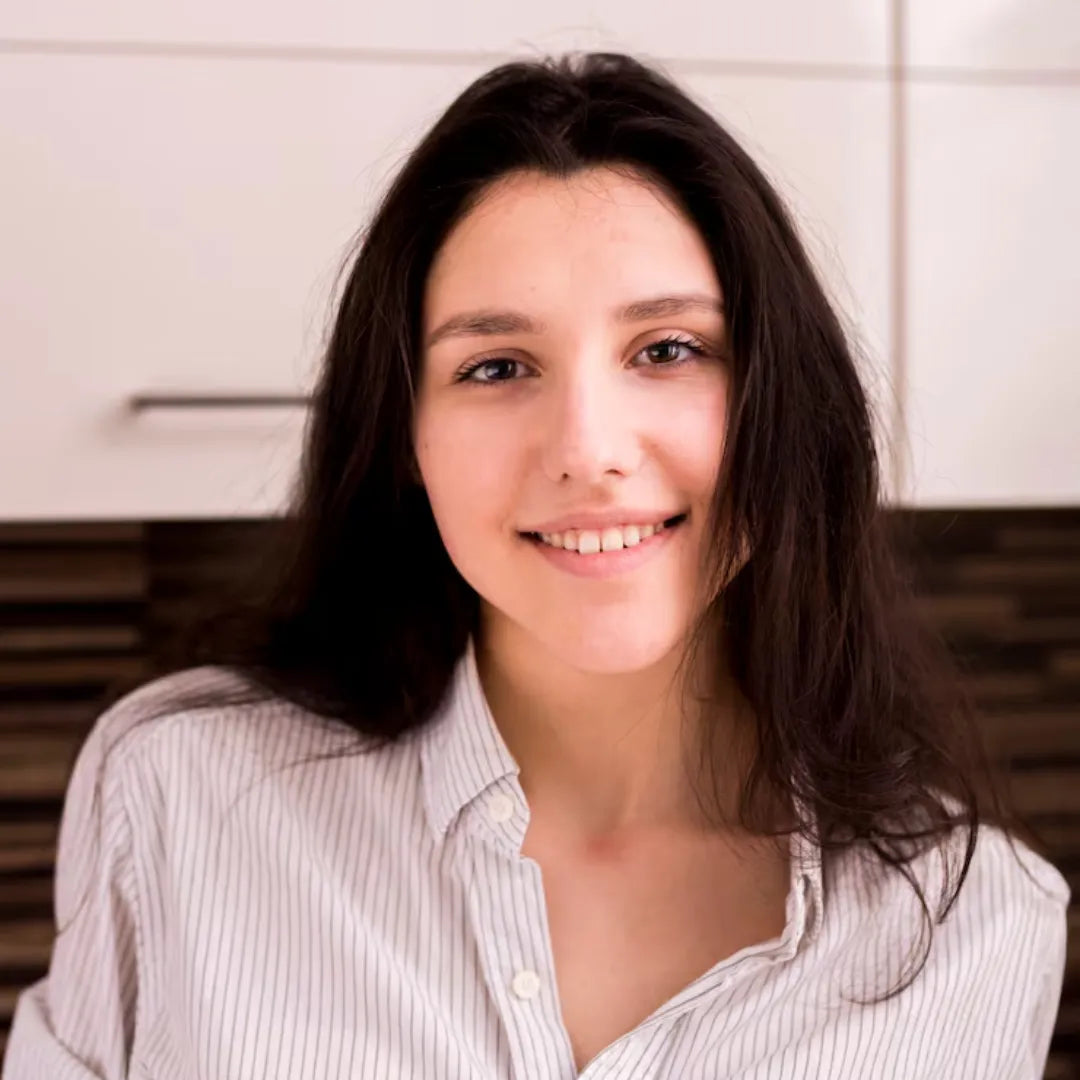 <em>Diana Mejia</em>